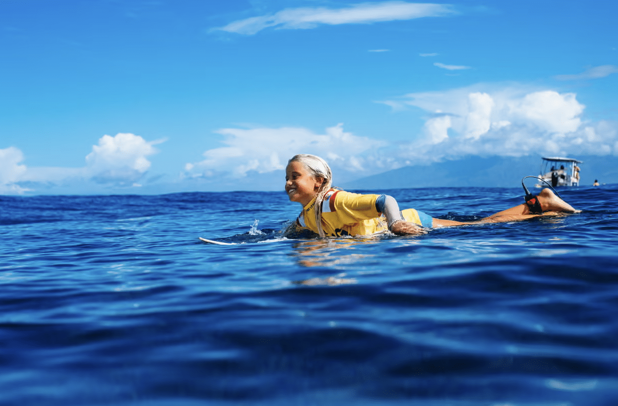 Super rare sea lion attack. A royal takes a surf lesson. The youngest WSL contestant is a girl. Great Lakes "board" festival.