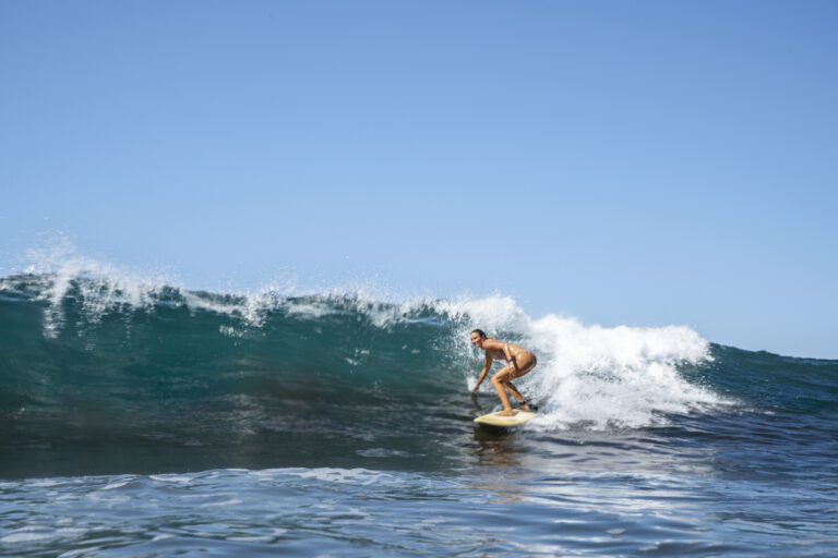 Copy of DSC9383 surfer girl surf 768x512